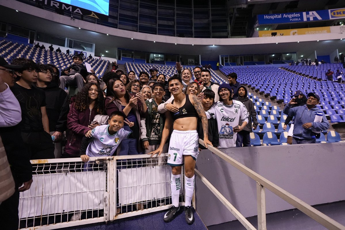 Club León tweet media