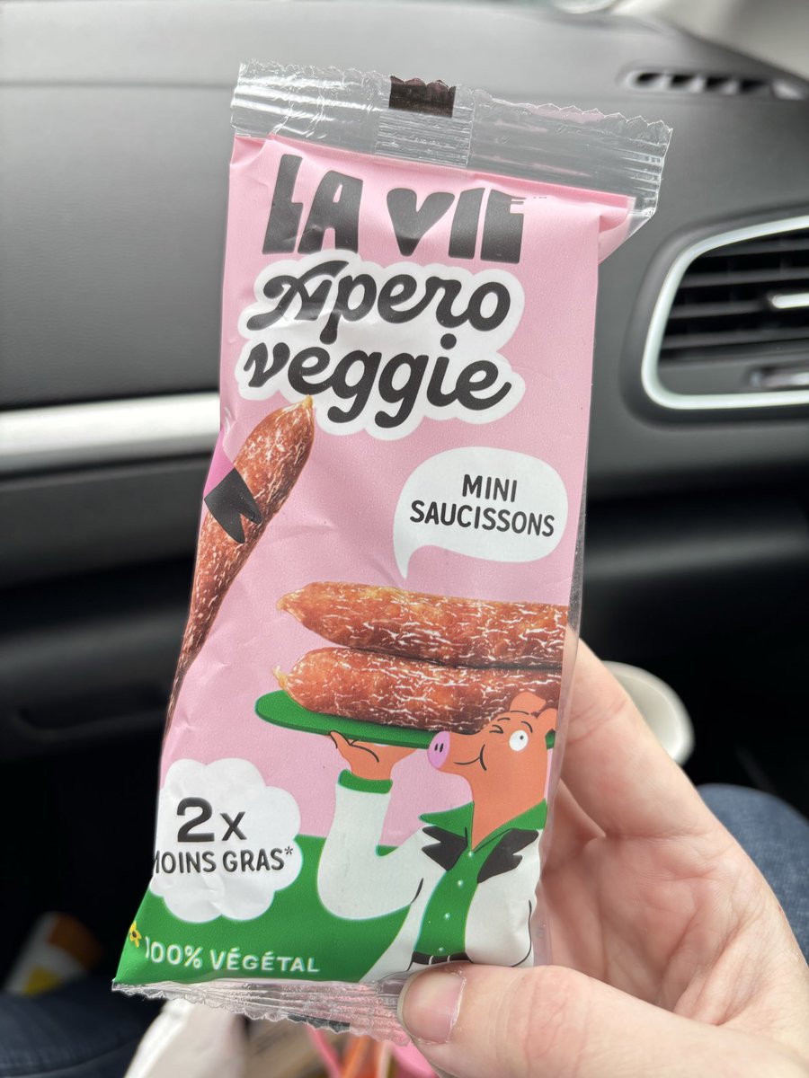 Tired Lesbian tweet media