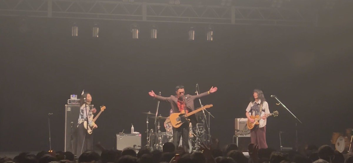 MONO NO AWARE tweet media