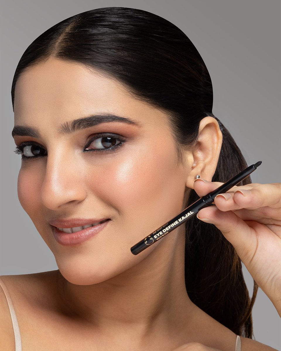 TheBodyShopIND's tweet image. Introducing our newest addition — Eye Define Kajal
Ophthalmologist-tested for your eyes.
Bold black for your vibe.
👁️ Smudge-proof
👁️ Waterproof
👁️ Easy glide application
👁️ Lasts up to 24 hours
Try now.

#TheBodyShop50 #NewLaunchAlert 
#NewLaunch #TheBodyShopIndia