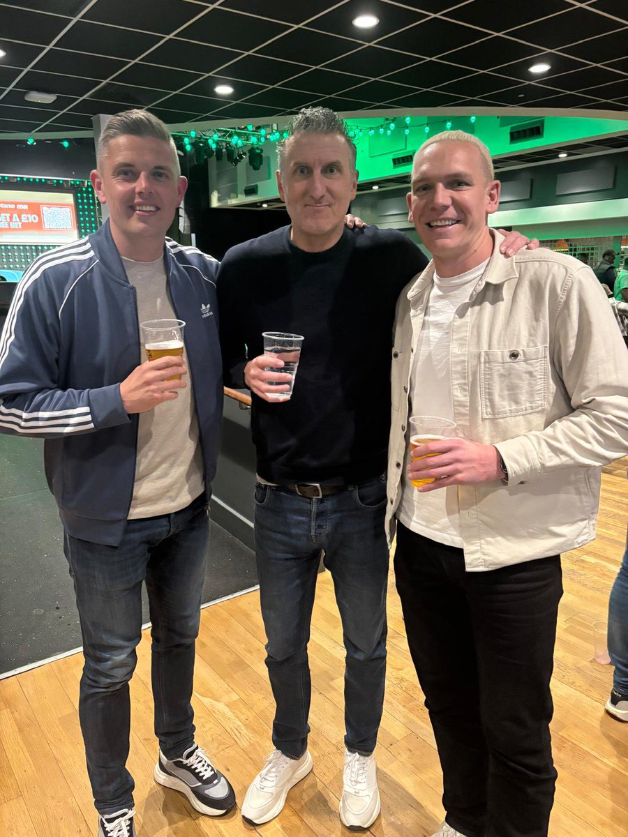 Mark Carter tweet media