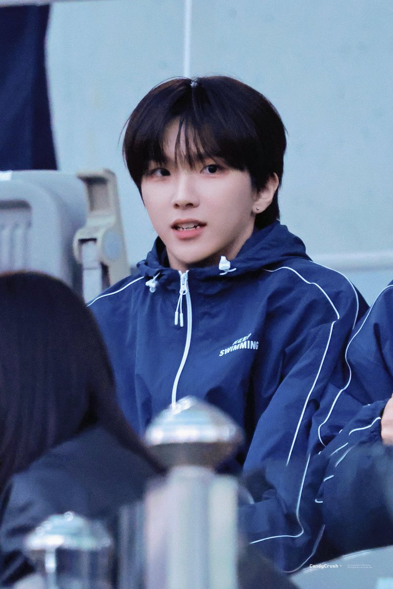 타분이.. tweet media