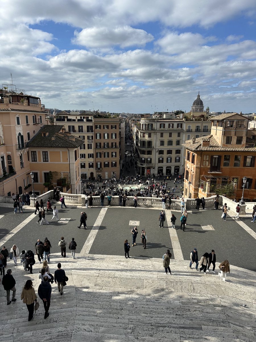 Angelote tweet media