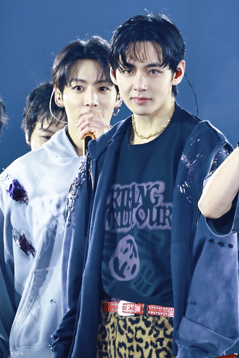 ByMySide∞KookV tweet media