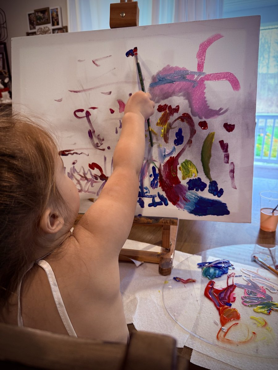 mrhead_AHS's tweet photo. Watch out Atown! Artist in training. #CreateInspireRepeat #ArtbyLily @AHS_DrPach @DrPMilcetich @ACSD_MH @Atown_art21 @StrivingArts23 https://t.co/St1om7Lgtg