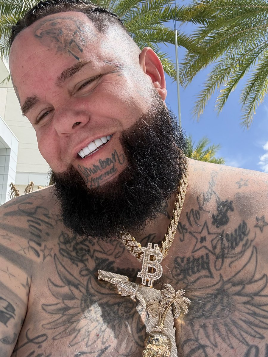 Trumps Nephew tweet media