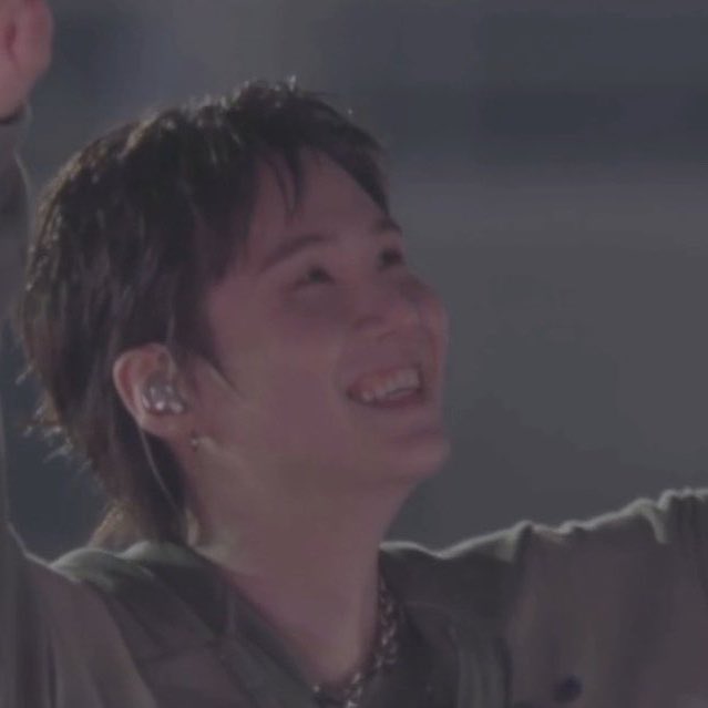 Update SUGA tweet media