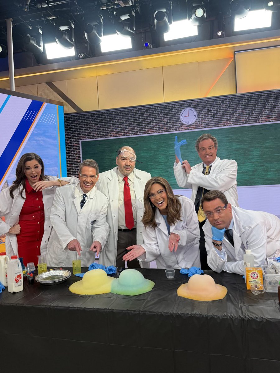 Charlie Hurt tweet media