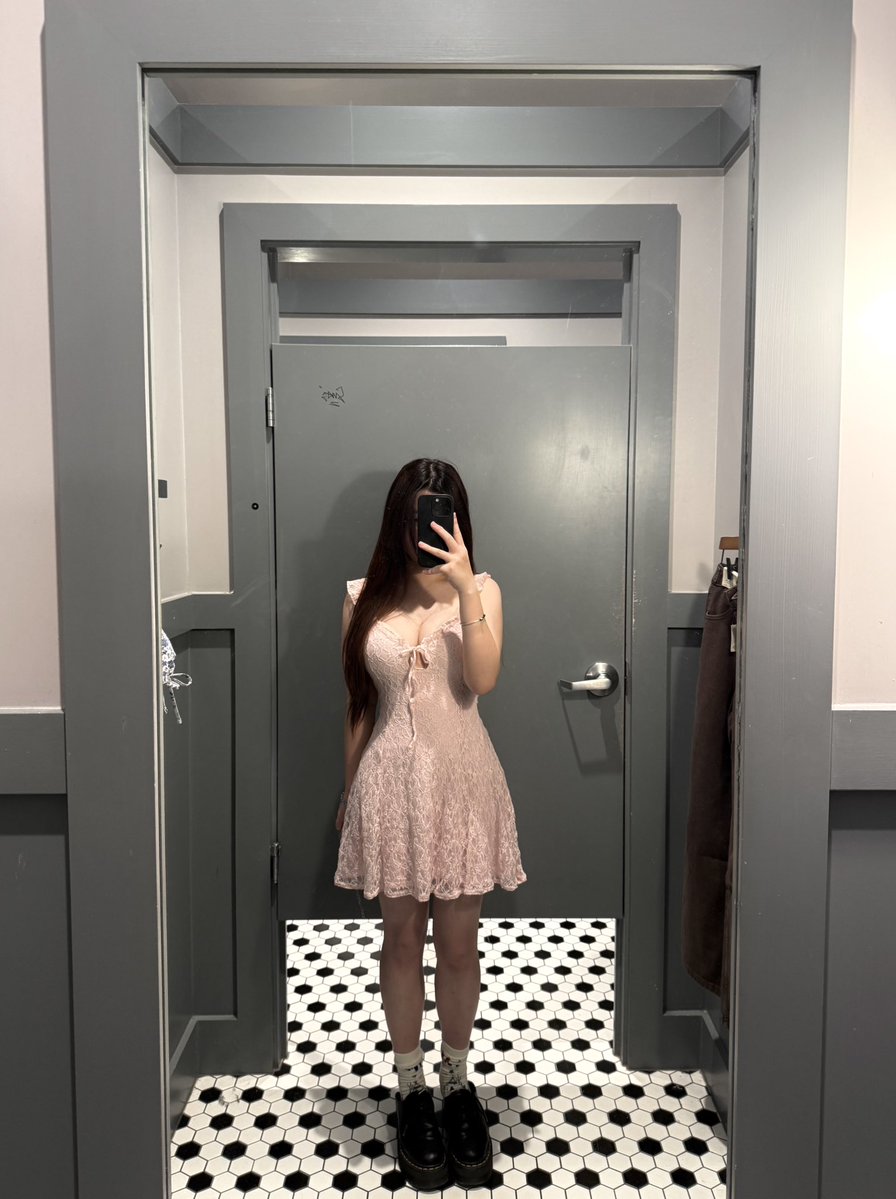 或許你我總是渴望自由 tweet media