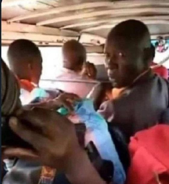 Embwa Zifulumye?
 Haaa... Kilabika zakoye  juggle ya Cherki,  Jjako otekeko Trivela Ya Raya Zilabe Eyo Nzijja!