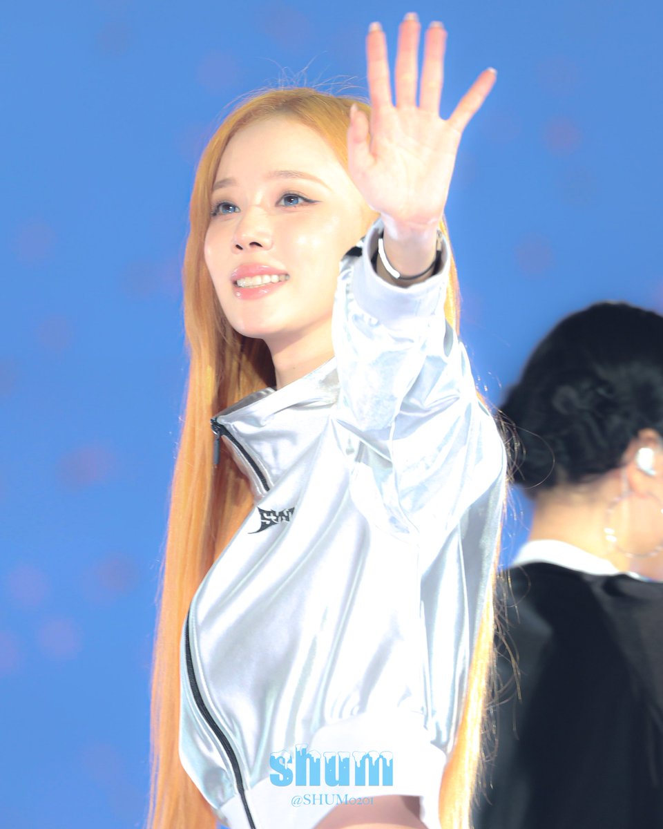SHUM❄️슌 tweet media