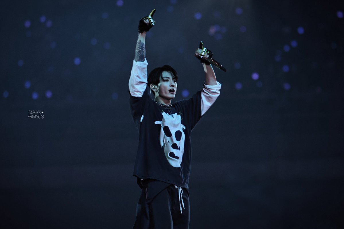 𝑲𝑶𝑶𝑲_𝑪𝒊𝒓𝒄𝒍𝒆🐰 tweet media