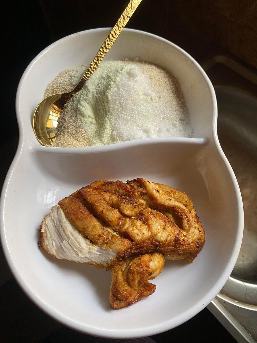 fortunately_win's tweet photo. Drinking garri will not be your portion, say amen https://t.co/nDuqeYLP45