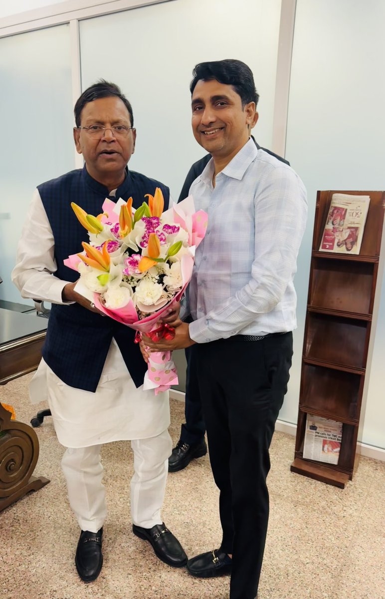 Pankaj Gupta(मोदी का परिवार) tweet media