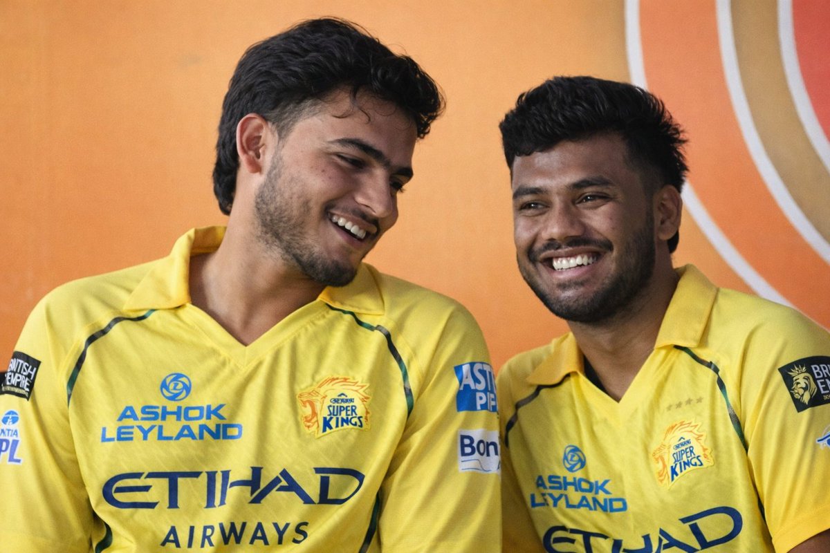 28.40 Cr on banch $uck CSK😭😭 WHY???

Prashant Veer Out
Kartik Sharma Out 
Dewald Brevis IN
Gurjapneet Singh IN

#CSKvsDC #IPL2026