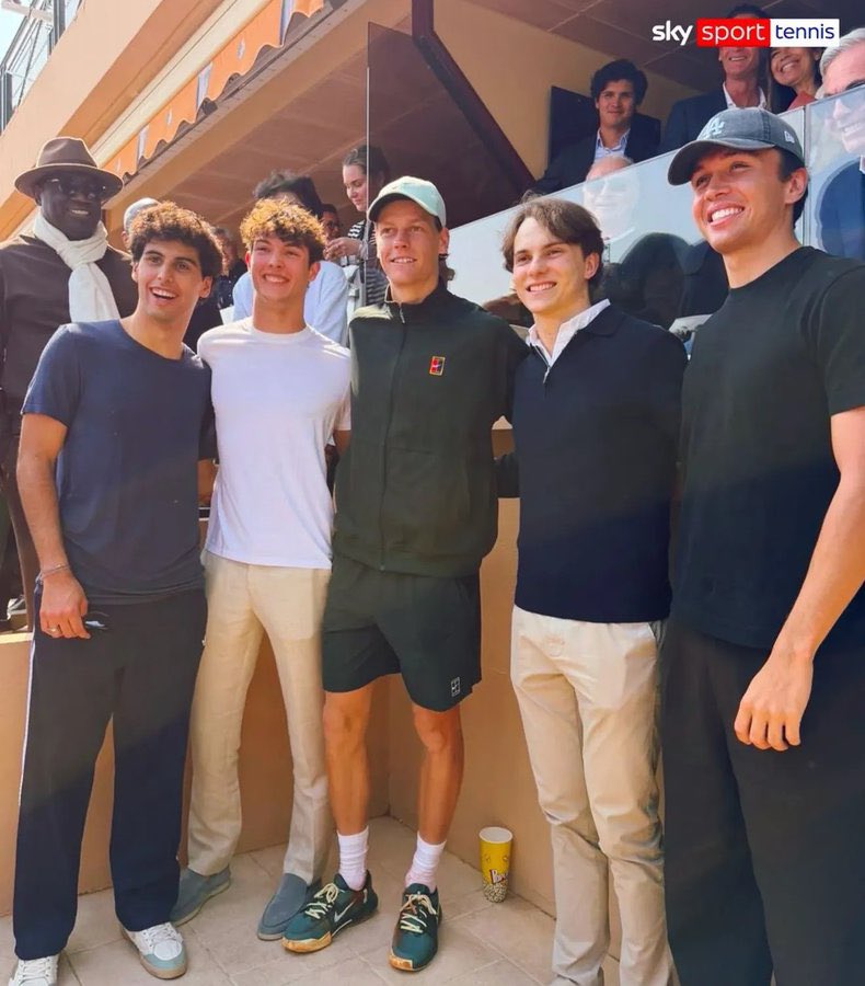 ᴘᴀʀᴋ (!) 🏎️ tweet media