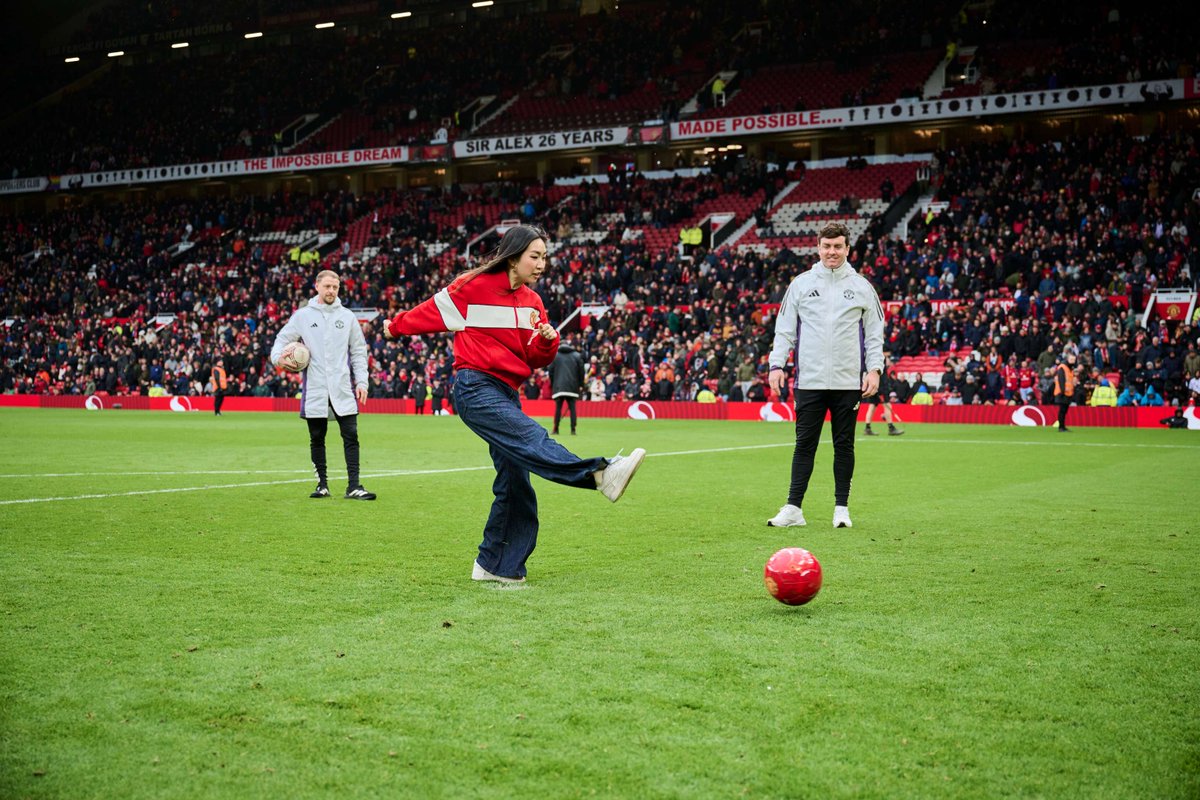 MatchWornShirt tweet media