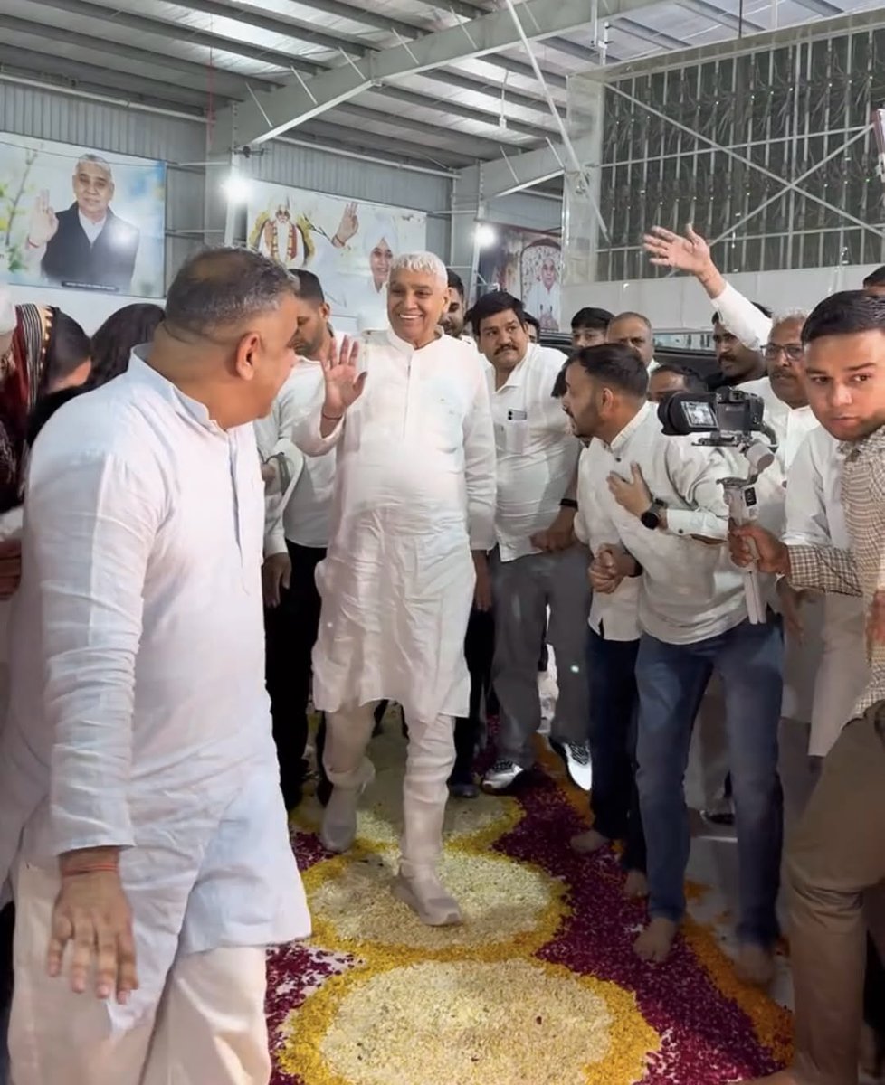 Satlok_Express 🇮🇳 tweet media