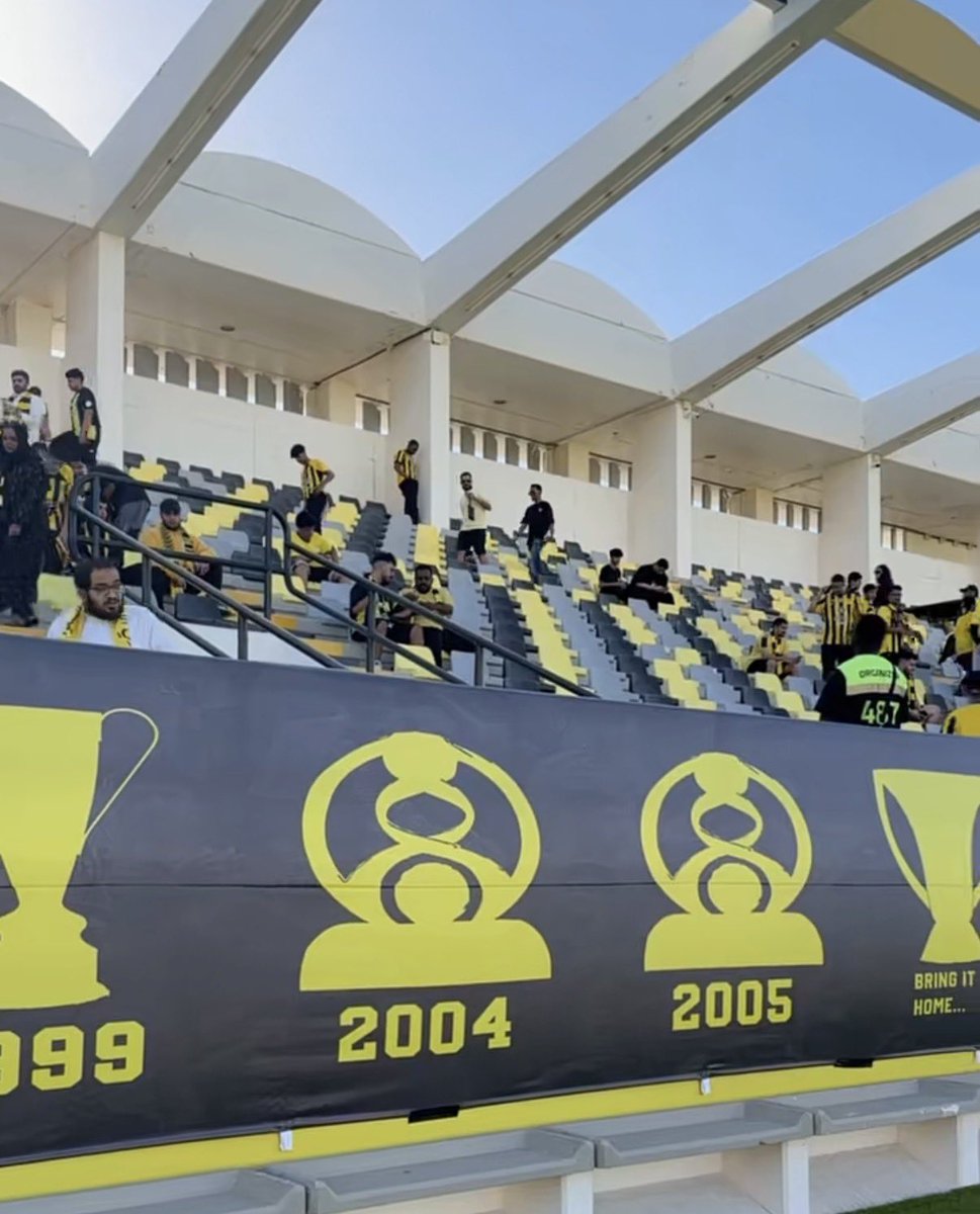 ITTI MANIA - اتي مانيا tweet media