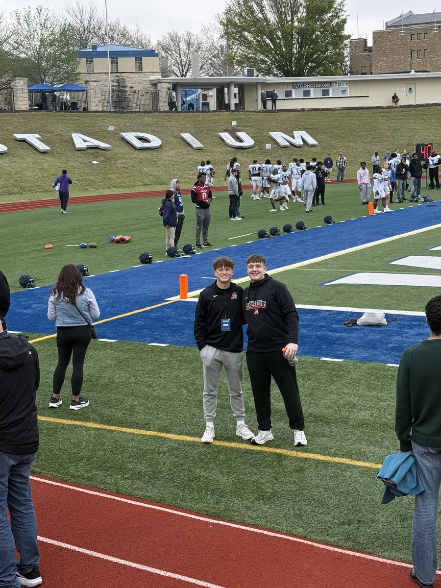LJobgen21548's tweet photo. Thank you @RoppWeston for the Jr day invite! Glad I could learn a lot about the program, academics, and get to talk to @CoachJarvis3 about the secondary team! @ngilbraith94 https://t.co/GKMKKSJrXt