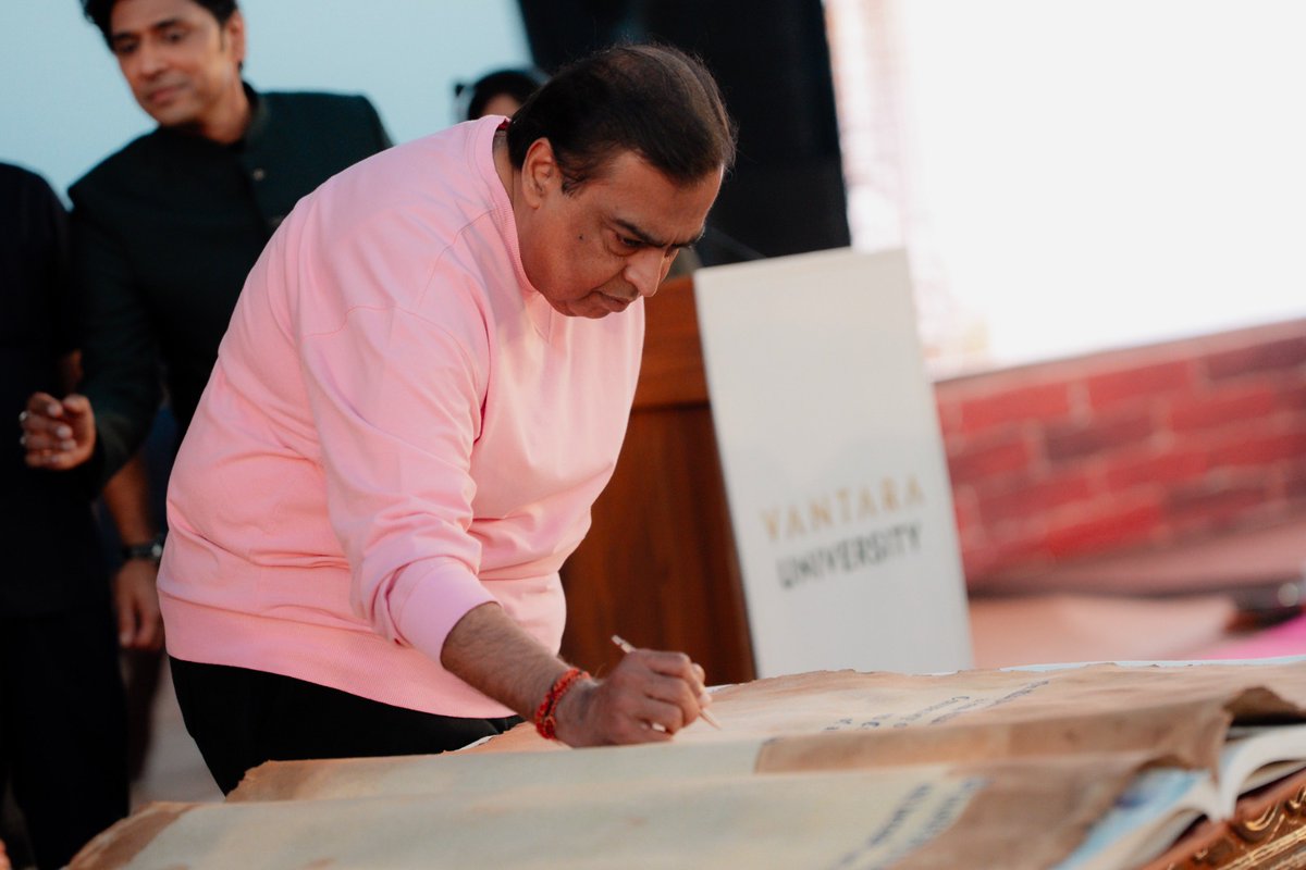 Het Shah 🎭 tweet media