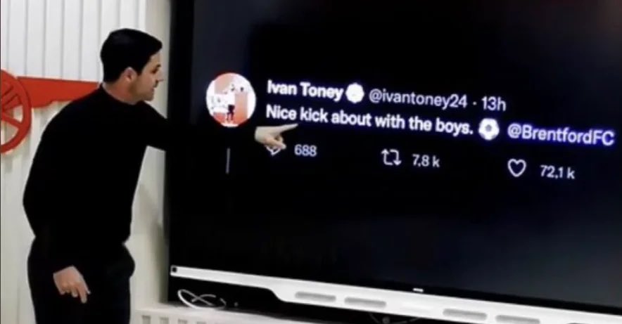 Ross tweet media
