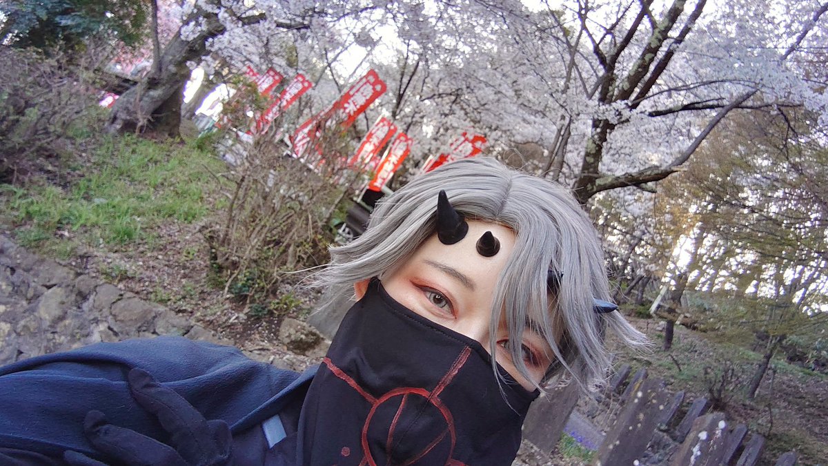 イベントお疲れ様でした~!
ゆったり撮影出来たし🌸も夜の灯籠も綺麗だった☺️

※お寺から特別な許可を得て撮影しています
成田山 蓮華不動 様
#すわコス部