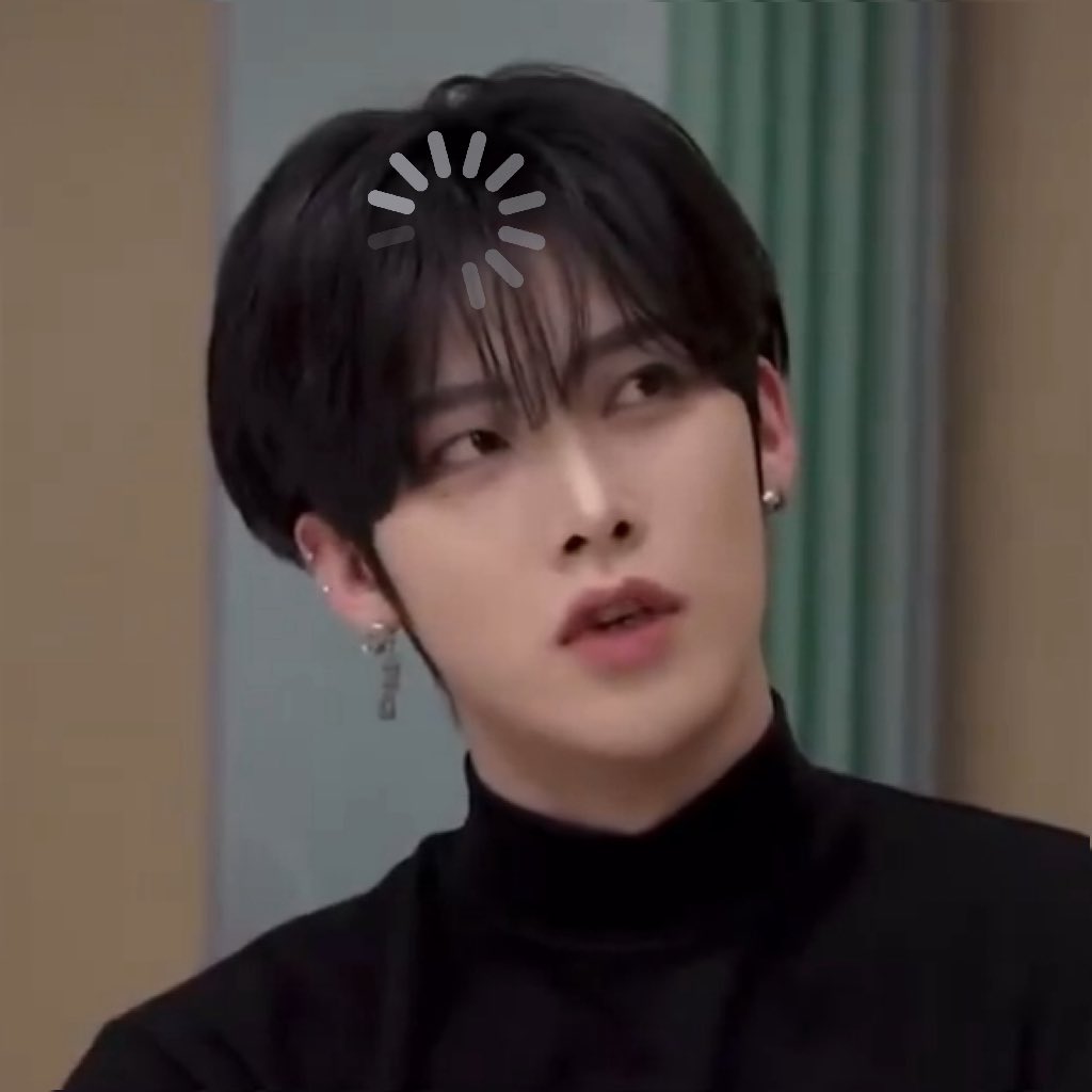 MeowPawRui tweet media