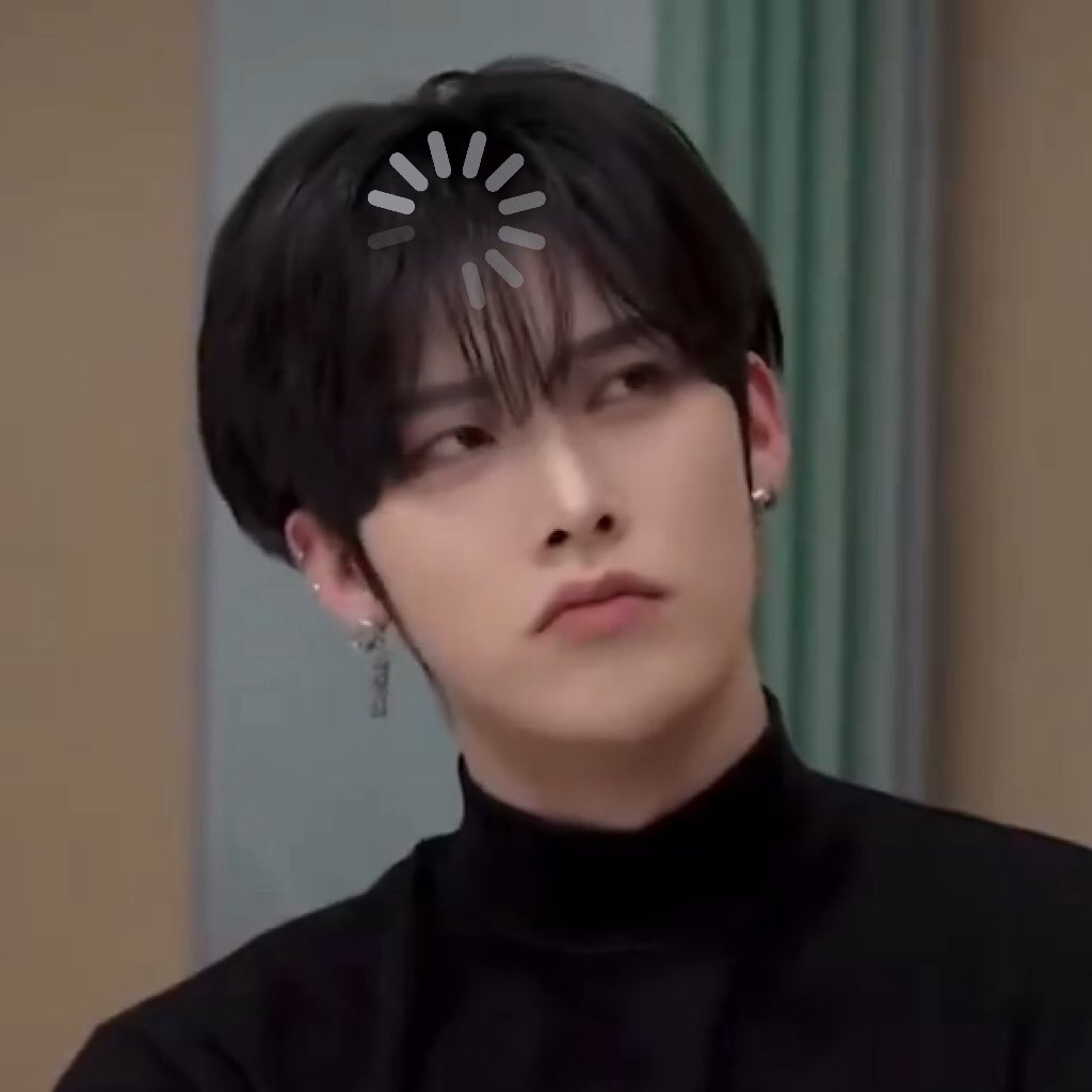 MeowPawRui tweet media