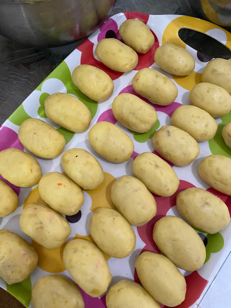 vaR 🔻 tweet media