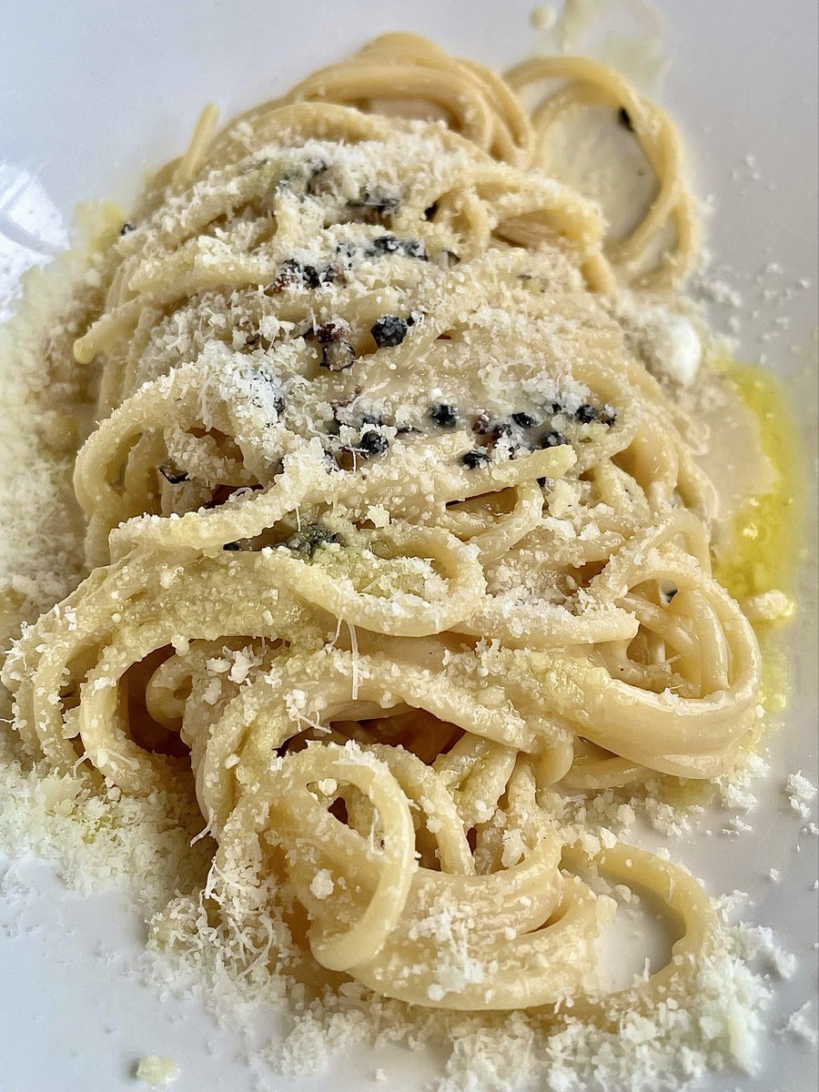 Toronto Food Blog tweet media
