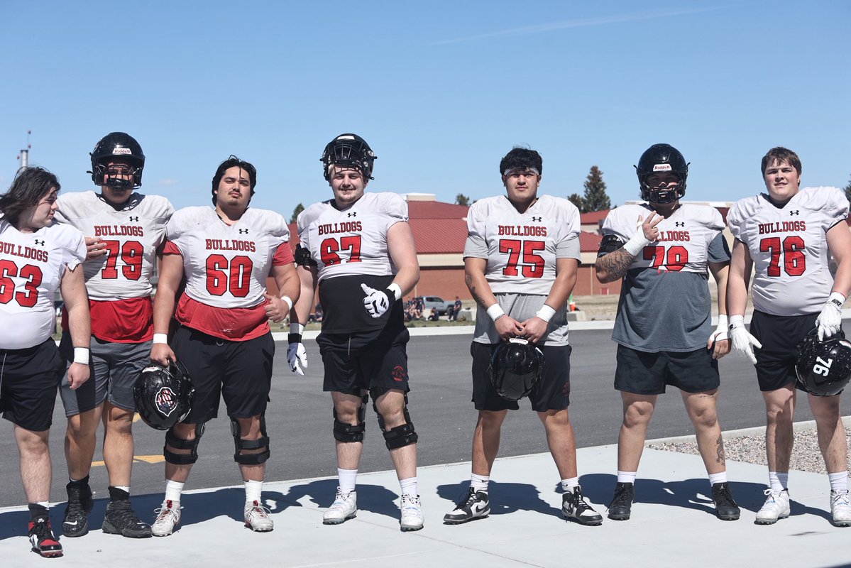UMW_Football's tweet image. Dawgs are loving some Spring ball in Dillon, Montana!!

#Week1
#IAM3
#GoDawgs