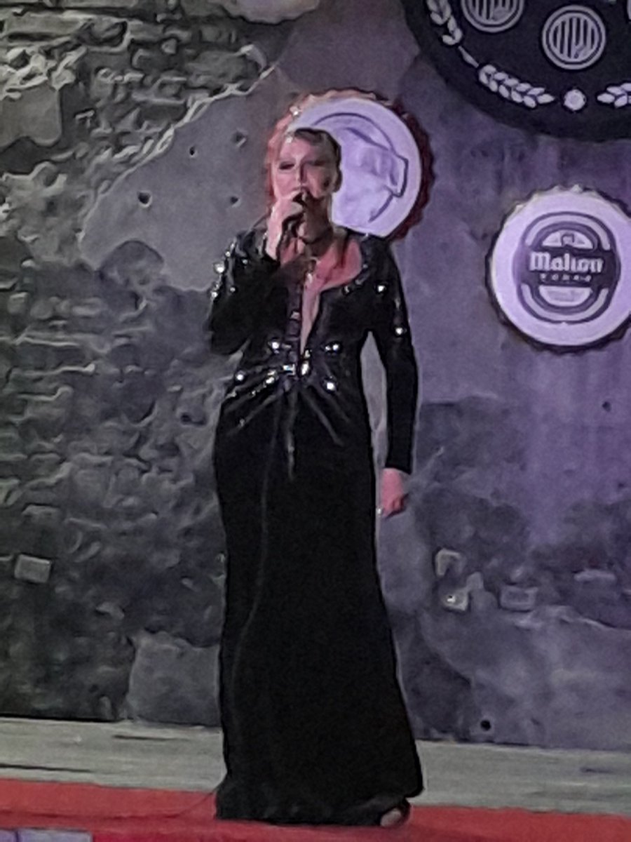 La Casa de la Cerveza pone su grano de arena a la vida nocturna de Trinidad con actividades para todo tipo de público. 
#palmarestrinidadss
#TrinidadDeCuba