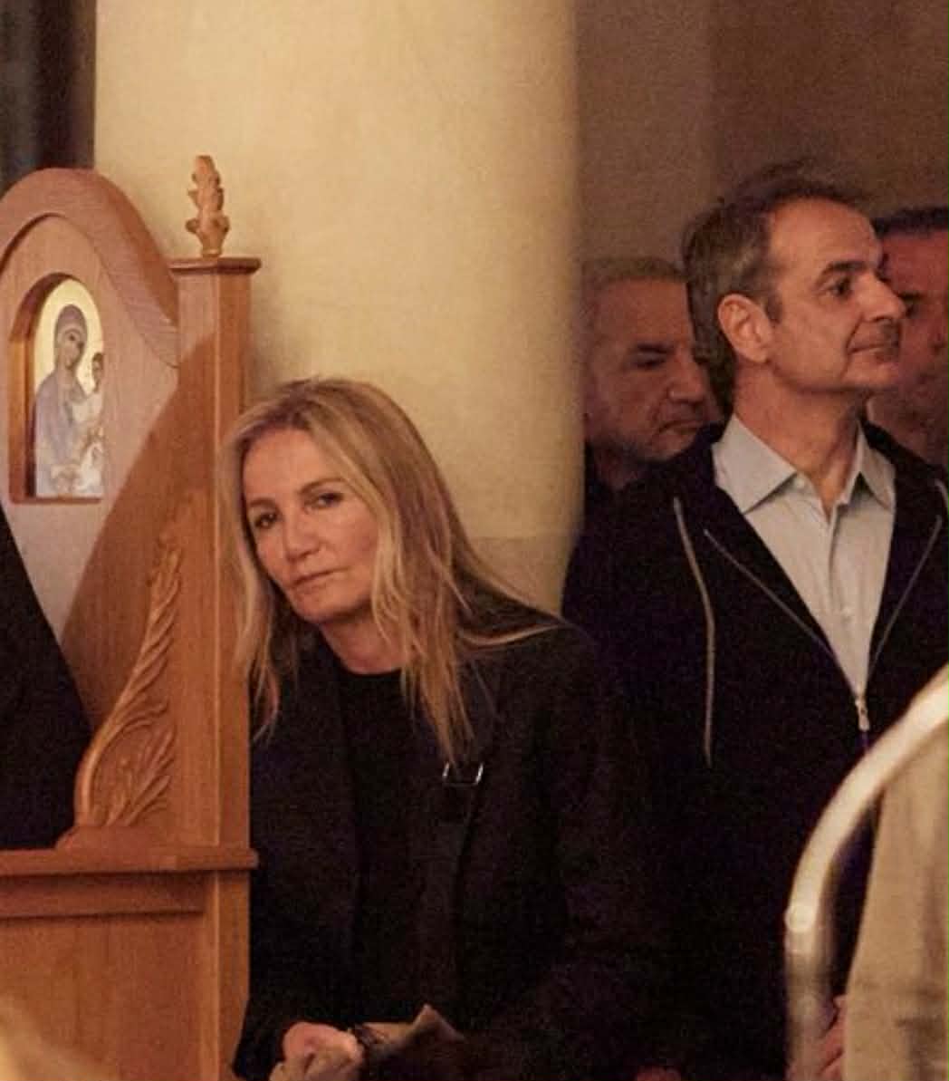 Bella Baxter tweet media