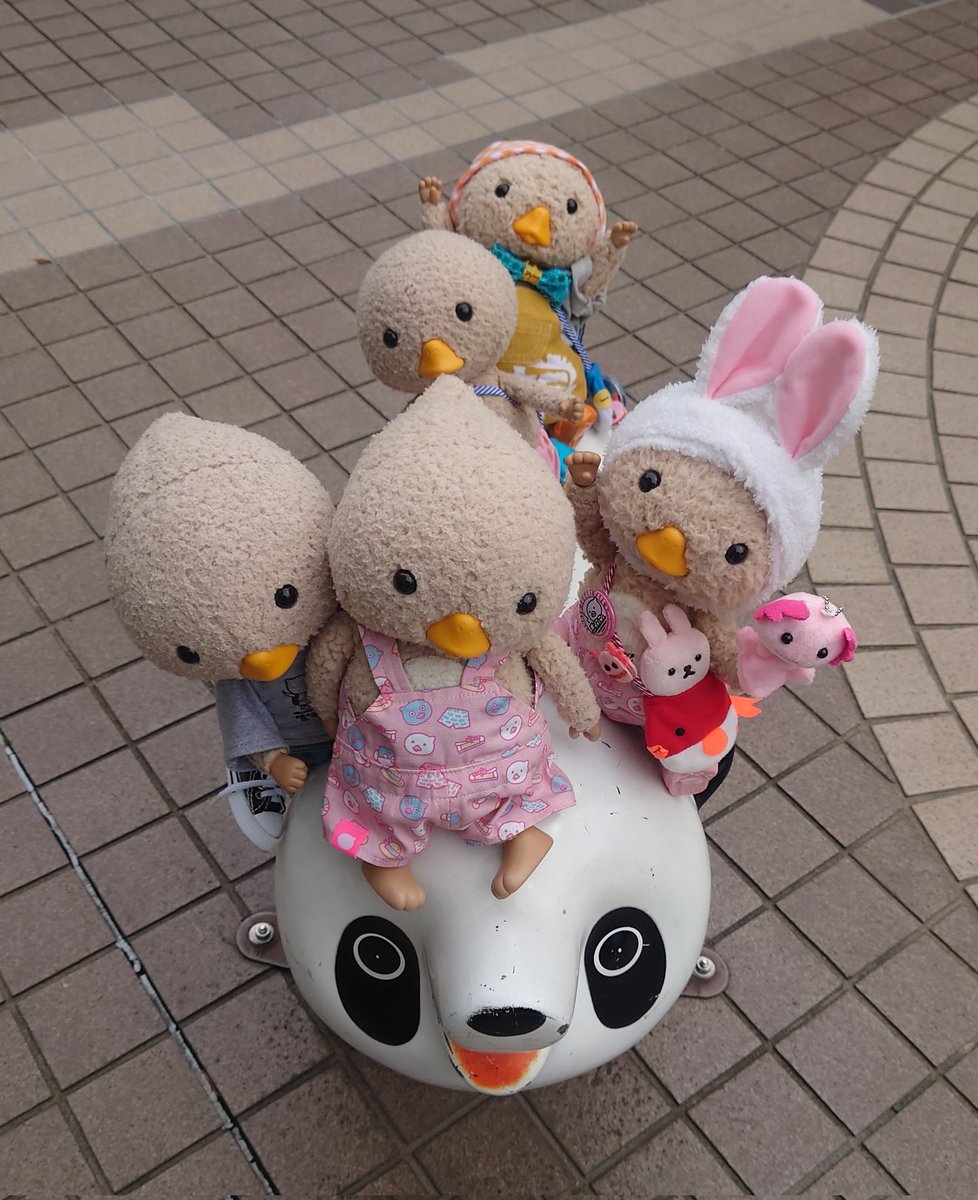 zero_soccer's tweet photo. 4/5 最終日にトガ友さんと #トーキョートガリ・カフェ に行ってきました！
パンダくんにも乗ってきたよ🐼
美味しくて楽しいコラボ企画ありがとうございました🌸
#東京トガリ https://t.co/mxsAlEfPKo