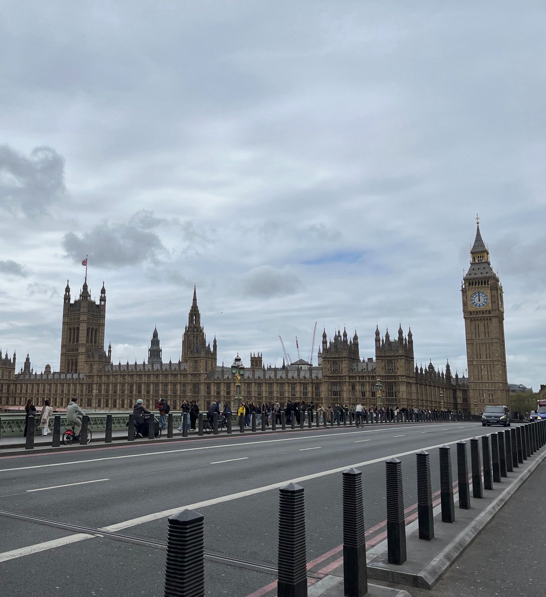 Greg ={Shuza Le Padawan}= tweet media