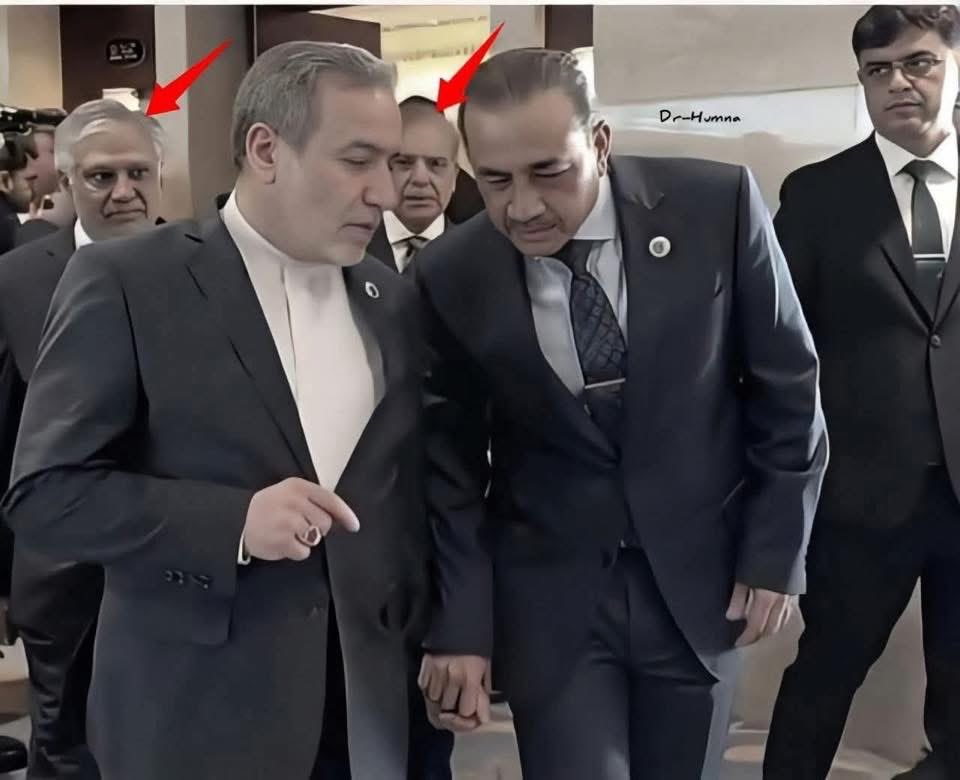 پاکستان کا مسلہ امریکہ اور ایران کی جنگ نہیں بلکہ 75  سالوں سے اندرونی اقتدار پر قبضے کی جنگ ہے🙏🙏🙏اور یہ جنگ آج بھی جاری ہے ۔<a href="/democracynow/">Democracy Now!</a> <a href="/HamidMirPAK/">Hamid Mir حامد میر</a>