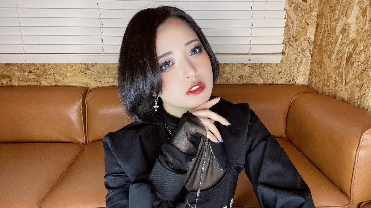 xteen_official's tweet photo. #XTEEN #YouTube TALK LIVE 
楔條詩苑 @fox__sion 
配信終了2分前に回線落ちました👶
カットアウト失礼しました＆ご視聴ありがとうございました！
[ARCHIVE]
いよいよお誕生日を迎えます。
https://t.co/srpm4WfUnq
XTEEN Official YouTube 
#SubscribeUs https://t.co/q3BfXvNiM2