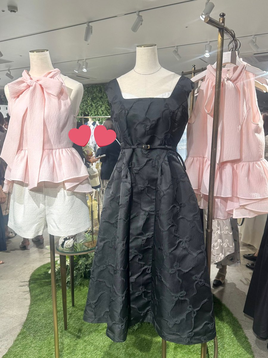 723_addict's tweet photo. ハリプ春イベ🌸
春のherliptoも大好き~♡
リボンワンピにときめきました🎀
試着レポはALT☁️
#herlipto https://t.co/iYsDgC7qN9