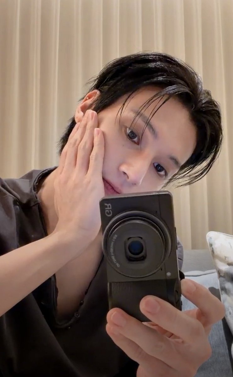 ◡̈ 𝙥𝙢𝙣𝙣.🐈‍⬛ tweet media