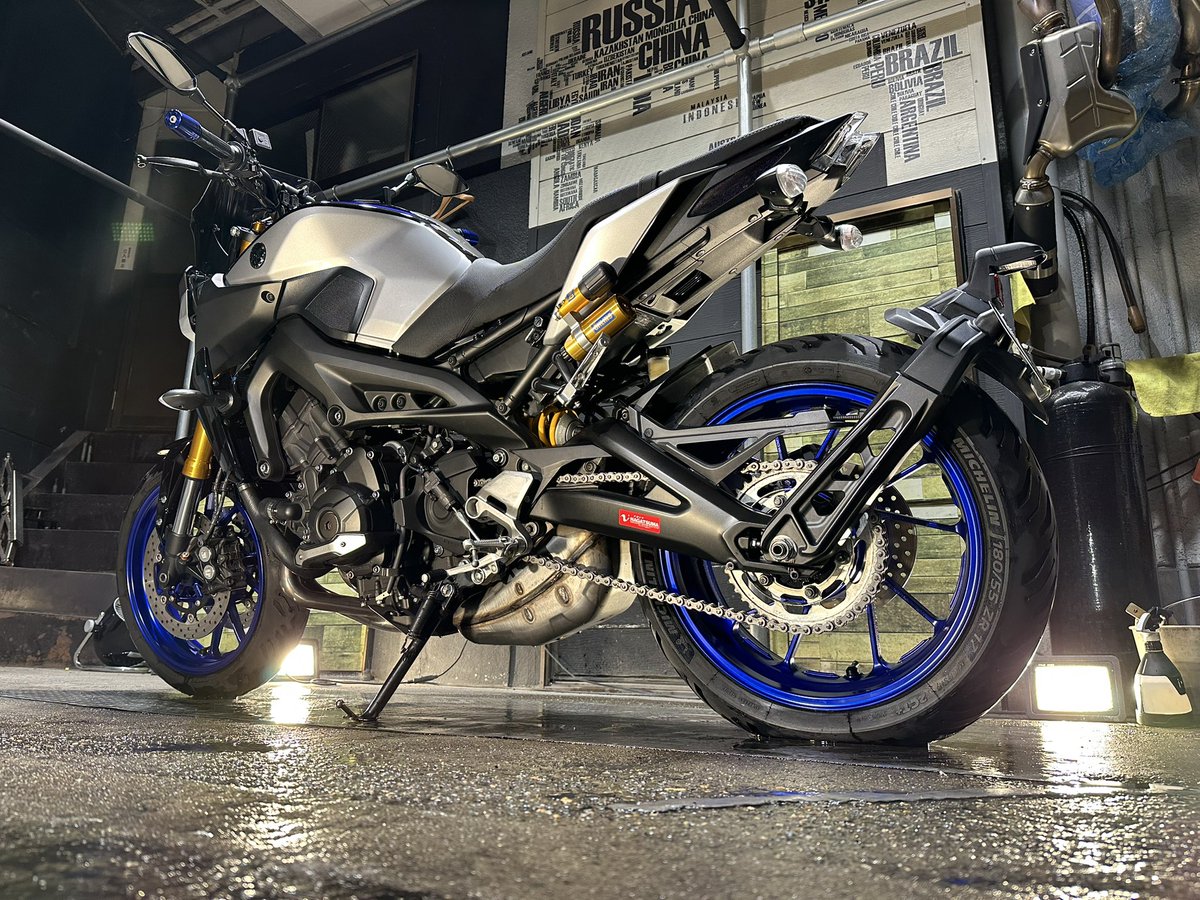 RebornBikewash's tweet photo. YAMAHA MT-09SP🏍️
手洗い洗車STご利用頂きありがとうございます🌟
#reborn
#rebornbikewash
#バイク洗車
#純水洗車
#バイク
#洗車
#チェーンメンテナンス
#撥水コーティング
#bikewash
#motowash
#motorcycle https://t.co/lS34arw4Dk