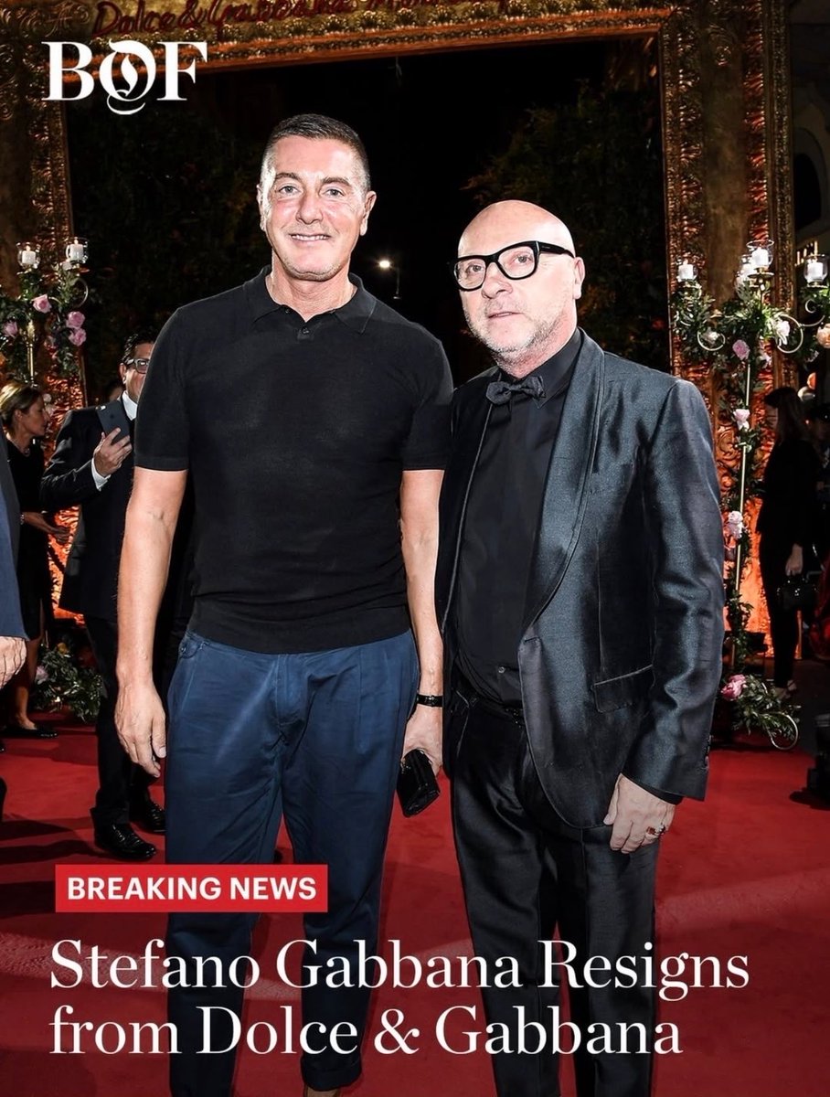 الكون tweet media