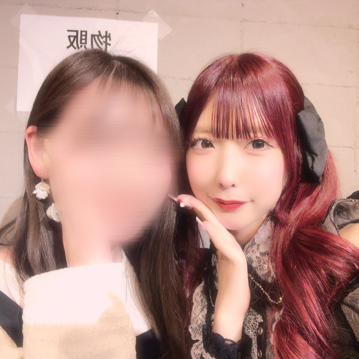 可愛い女を摂取したくなり10ヶ月ぶり⁉️のライブ👶ｸｯｿ手震えてﾆﾔﾆﾔ止まらず🤦‍♀️
ふなさん「通ってるとこあるの？」
ぽ「ないです」
ふなさん「ふなの女になりなよ？絶対幸せにするよ」⬅️⁉️⁉️イケメンしぬ沸いた

心が健康になった😮‍💨
ラビダビ㌠顔面強〜て気になってたけど、強かったです‼️‼️