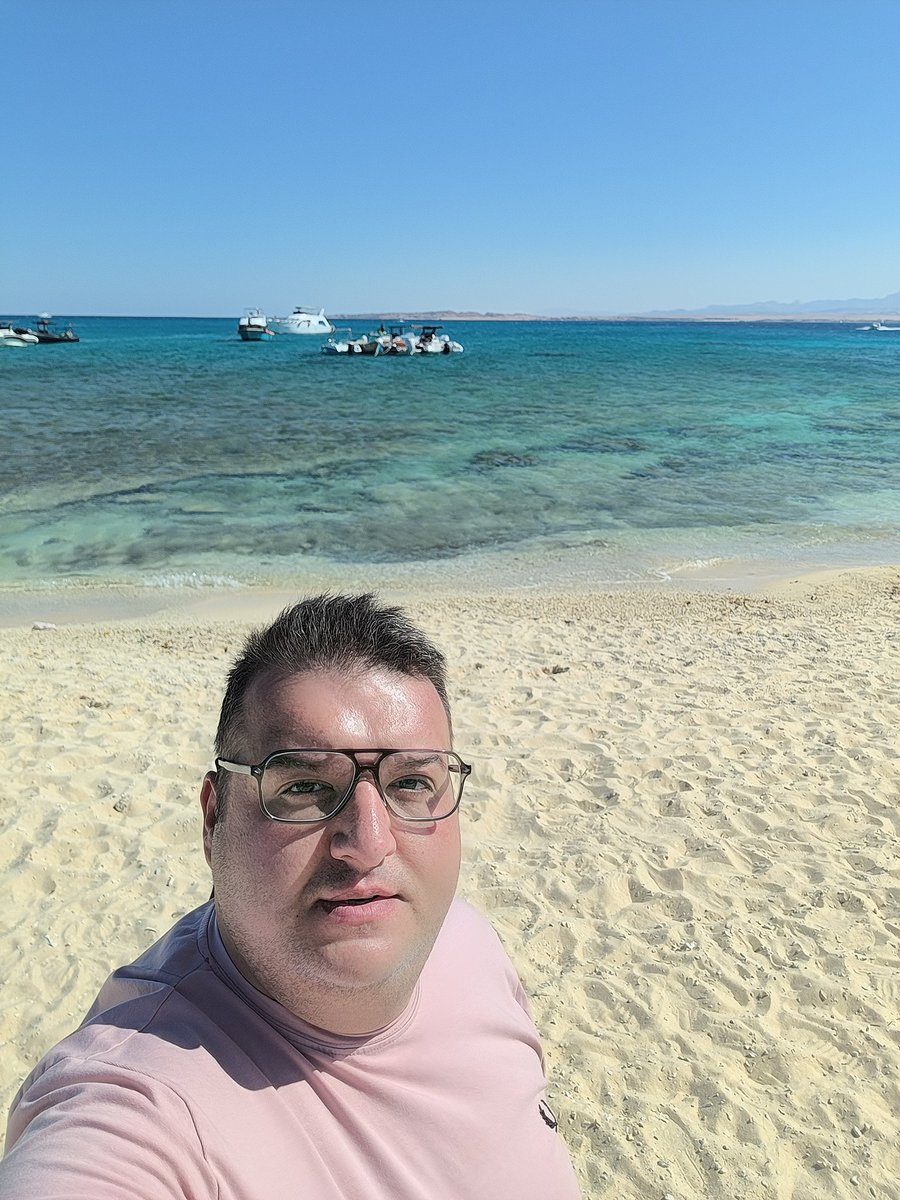 77Armagan's tweet image. #Hurghada #tatil #deniz