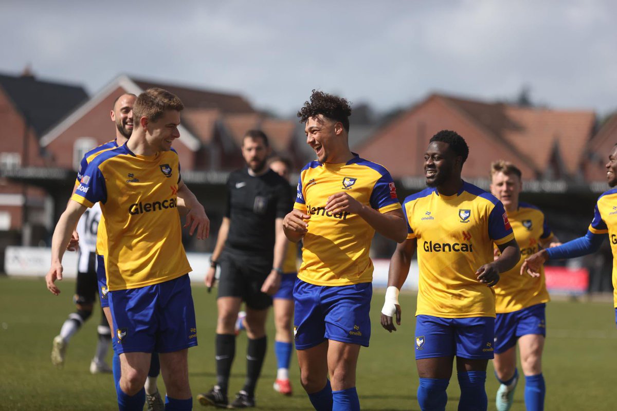 Berkhamsted FC tweet media