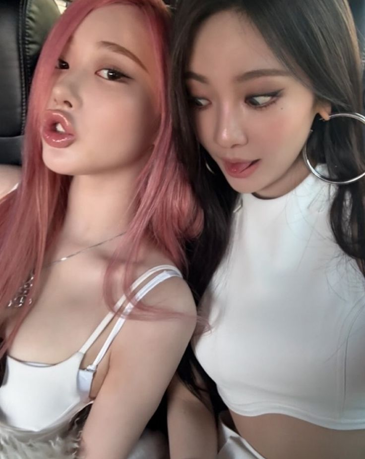 🐈‍⬛ tweet media