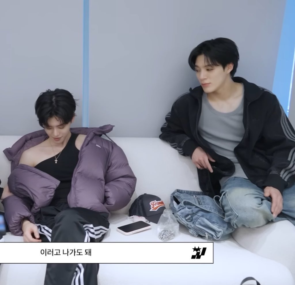 🐈‍⬛ tweet media