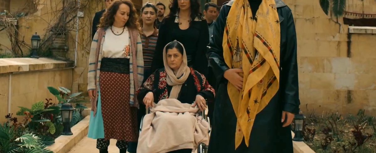 ℛ 👽 tweet media