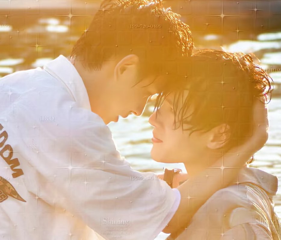 idt theyre doing it for the camera and film that time. 
THATS A PURE LOVEEE RIGHT THEREEE U SEE THAATTT