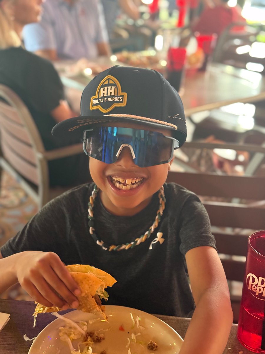 Holtz's Heroes Foundation tweet media